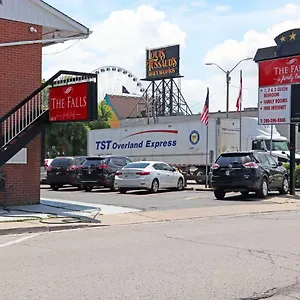 Motel The Falls Family